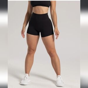 P'TULA PURELUXE SIERRA SCULPT SHORT 4"